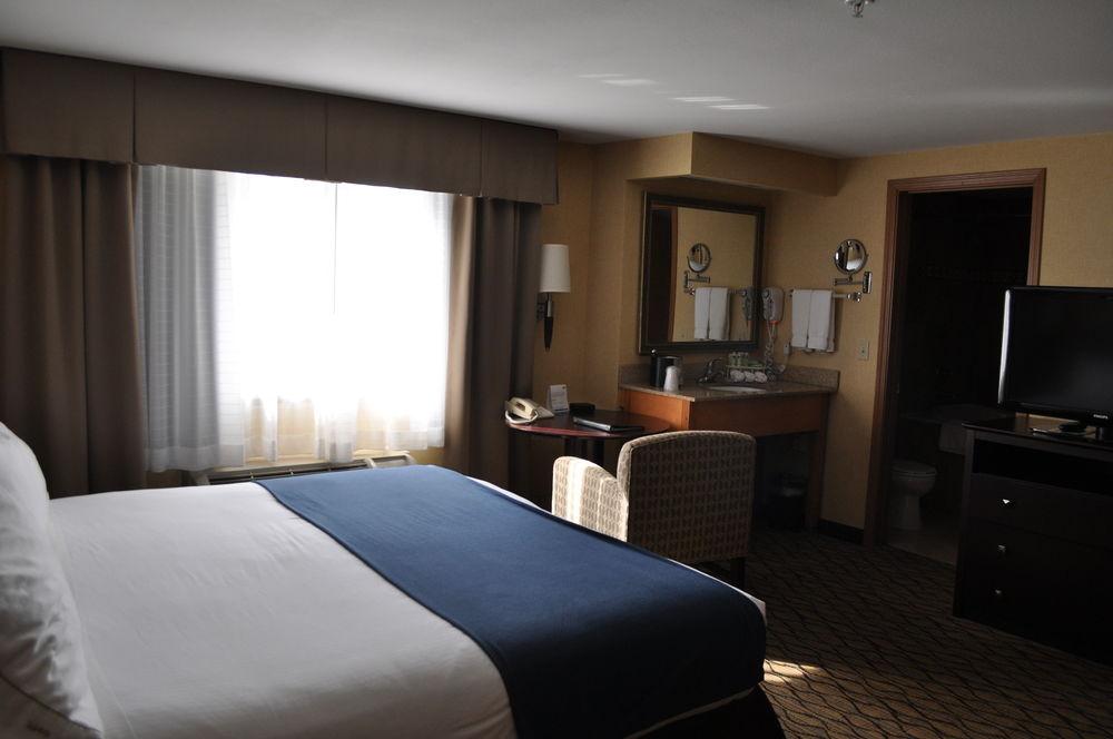 Holiday Inn Express & Suites Seattle - City Center Экстерьер фото